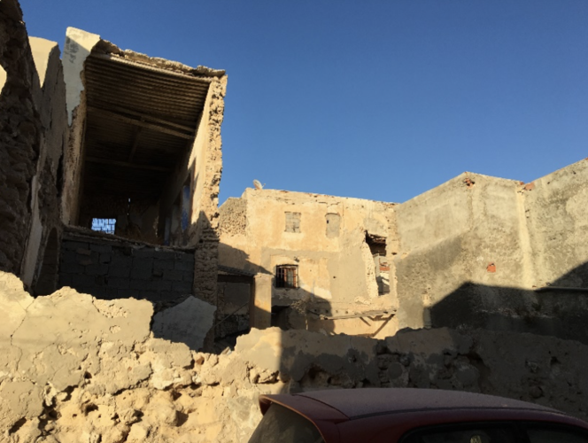 Edificación con el techo colapsado. Barrio judío. Antigua Tripoli.
